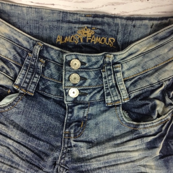 Almost famous women’s jeans size 7 👖 final price - Picture 4 of 8
